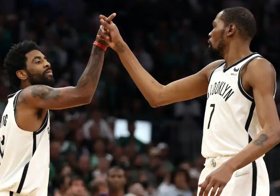 华体会官网入口最新网址-杜兰特连续十二场比赛得分超过挺进下一轮,曼联挑战极限!